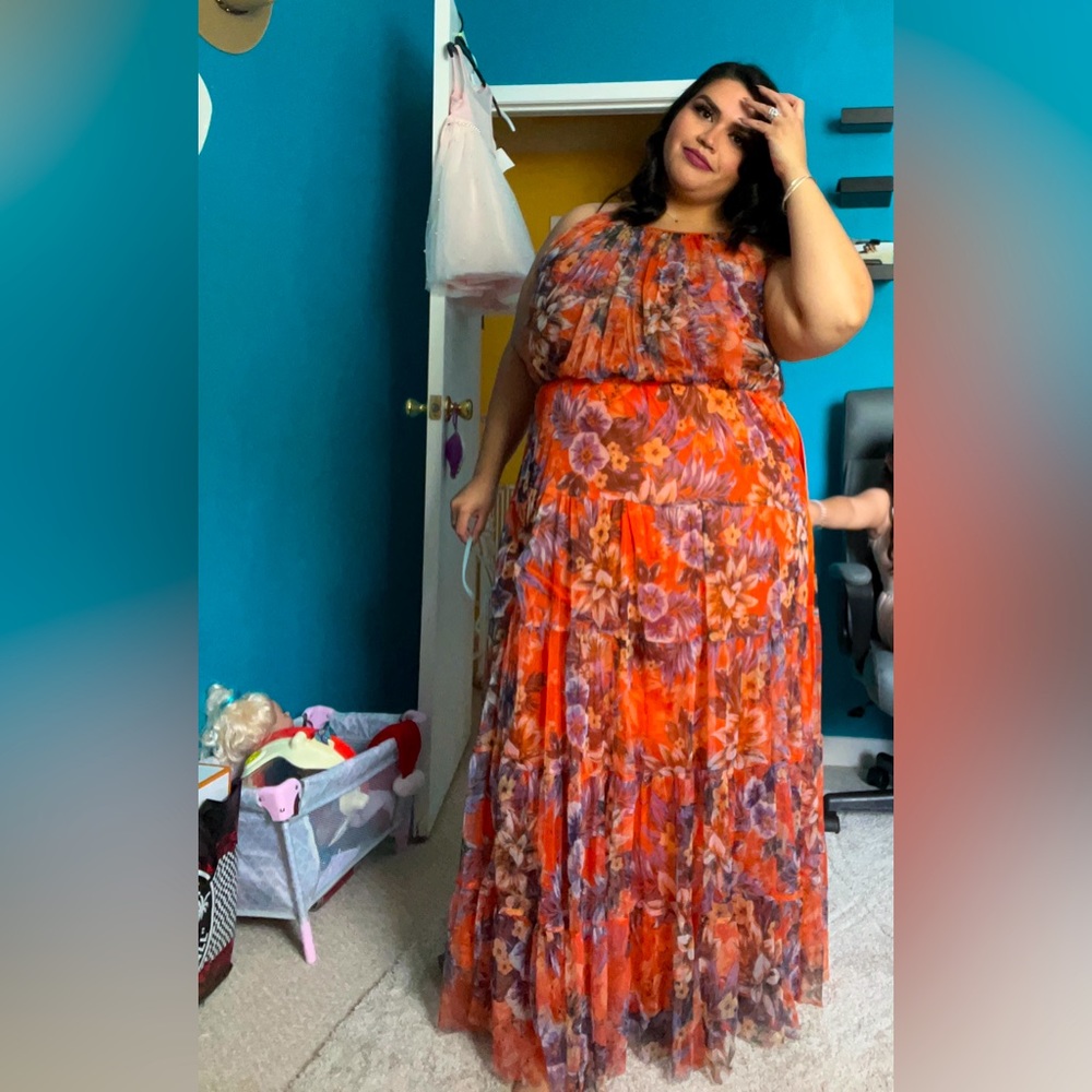 Maxi flower dress